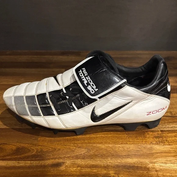 Nike Air Zoom Total 90 Black and White Soccer Cleats - Picture 2 of 7